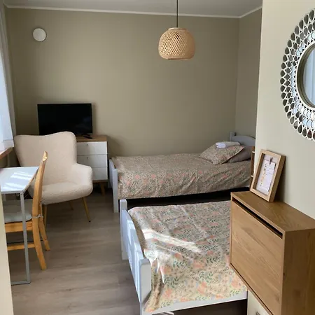 Ohtu Poik 4 Center *