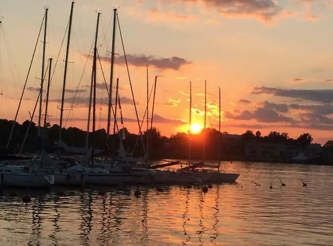 Ohtu Poik 4 Center Апартаменты *